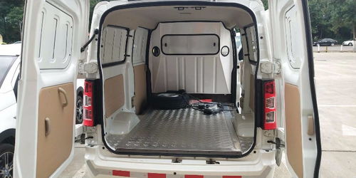 临沂租车新风尚 车多多知豆电动汽车租赁全攻略